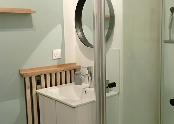 Le Salengro - Cosy Et Lumineux Apartment